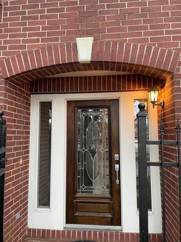 1040 La Rue Street, Houston, TX 77019