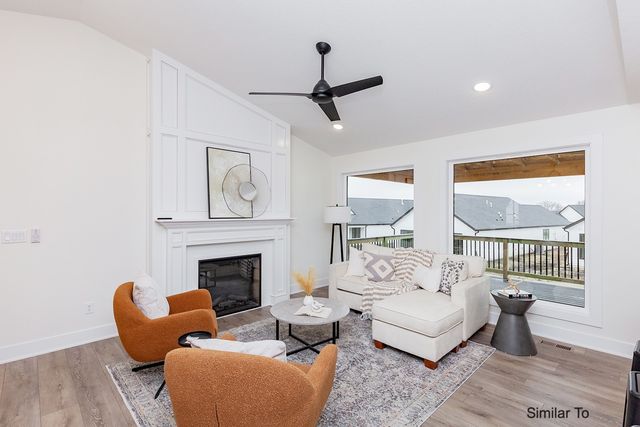 18027 Tanglewood Drive, Clive, IA 50325