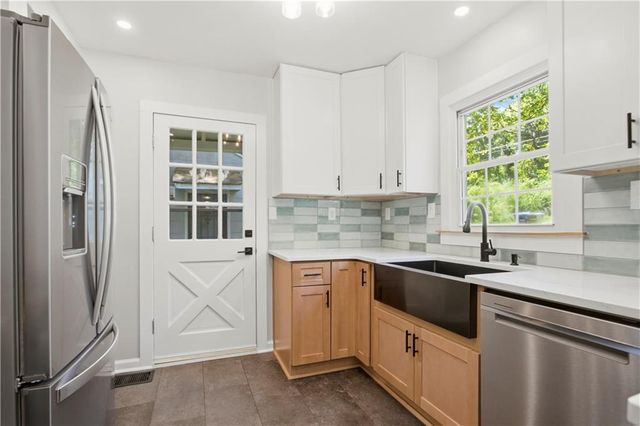 2274 Carey Drive SE, Atlanta, GA 30315