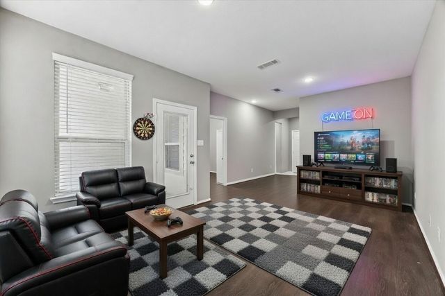 8612 Cedardale Park Drive, Houston, TX 77063