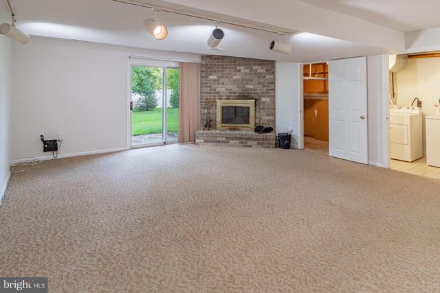 1901 MONROE LN, Ambler, PA 19002