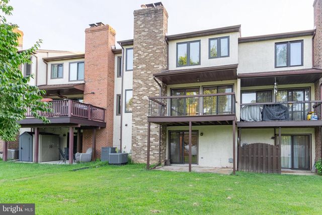 1901 MONROE LN, Ambler, PA 19002