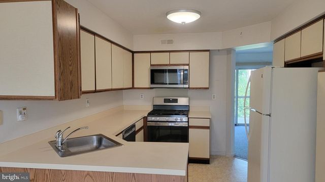 1901 MONROE LN, Ambler, PA 19002