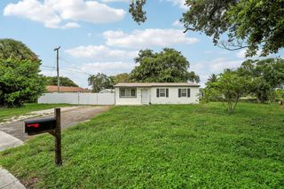 3401 F Avenue, Riviera Beach, FL 33404