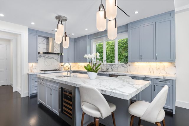229 Ridgeview Drive, Palm Beach, FL 33480