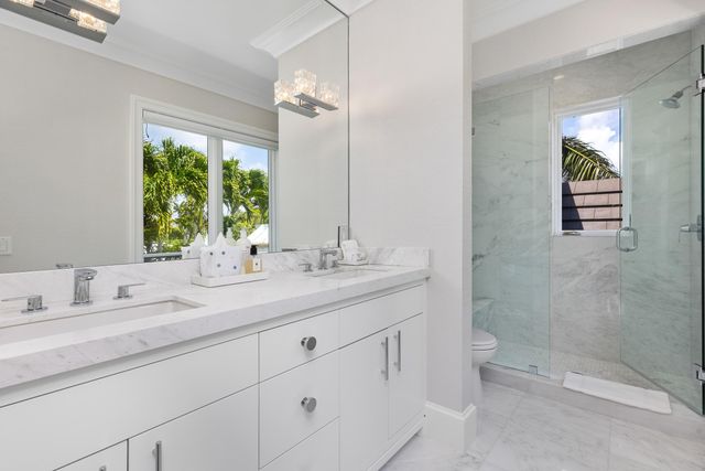 229 Ridgeview Drive, Palm Beach, FL 33480