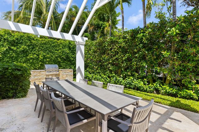 229 Ridgeview Drive, Palm Beach, FL 33480