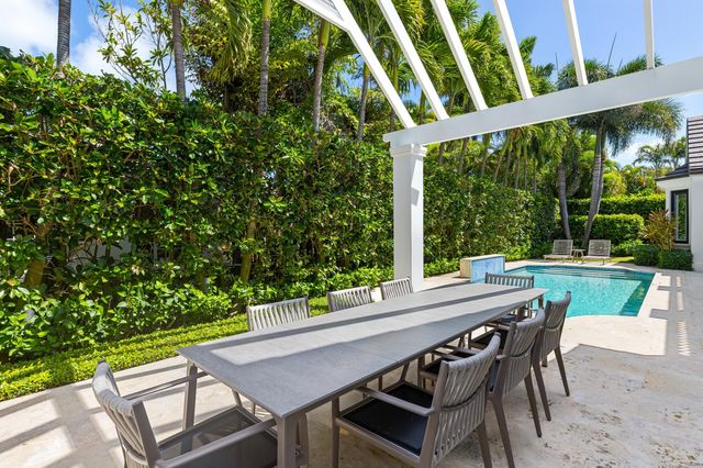 229 Ridgeview Drive, Palm Beach, FL 33480