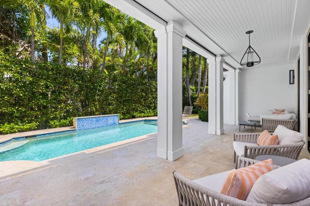 229 Ridgeview Drive, Palm Beach, FL 33480