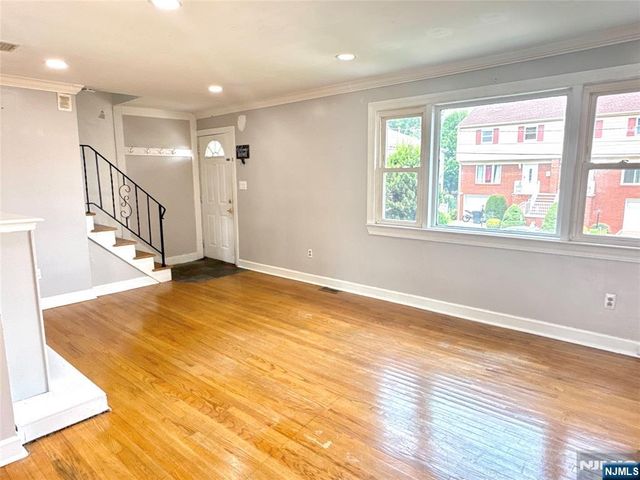 49 Maiden Lane 1, Little Ferry, NJ 07643