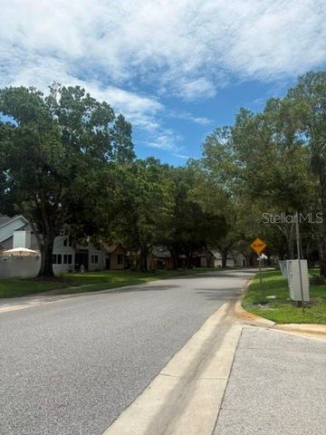 725 LAKESIDE DRIVE, Winter Springs, FL 32708