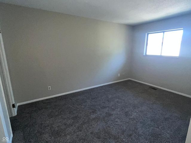 8363 Paso Del Norte Court, Indianapolis, IN 46227