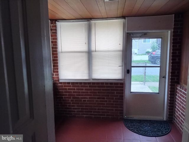 1133 STERLING AVE, Linwood, PA 19061