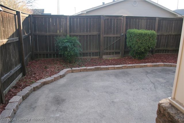 5306 Labelle Court, Fort Smith, AR 72903