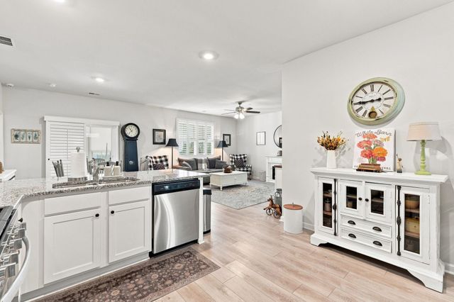 674 Black Pearl Way, Myrtle Beach, SC 29588