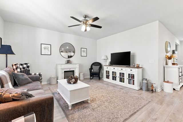 674 Black Pearl Way, Myrtle Beach, SC 29588