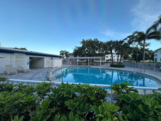 162 Westbury J 162 162, Deerfield Beach, FL 33442