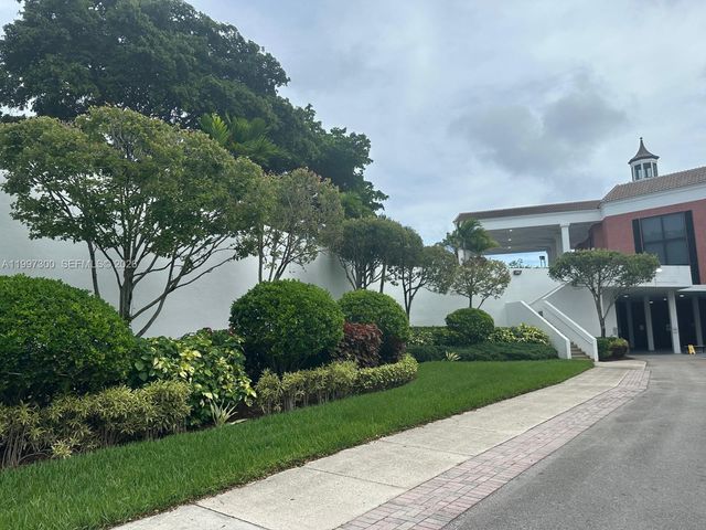 162 Westbury J 162 162, Deerfield Beach, FL 33442