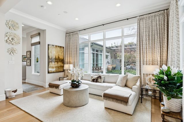 4519 Bobbitt Drive, Dallas, TX 75229