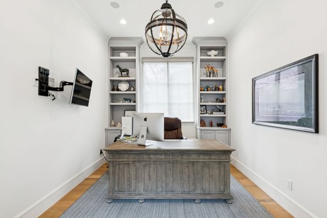 4519 Bobbitt Drive, Dallas, TX 75229