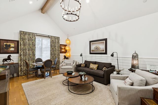 4519 Bobbitt Drive, Dallas, TX 75229