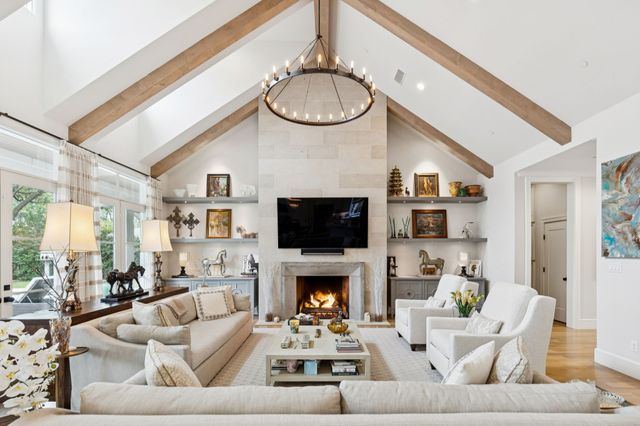 4519 Bobbitt Drive, Dallas, TX 75229