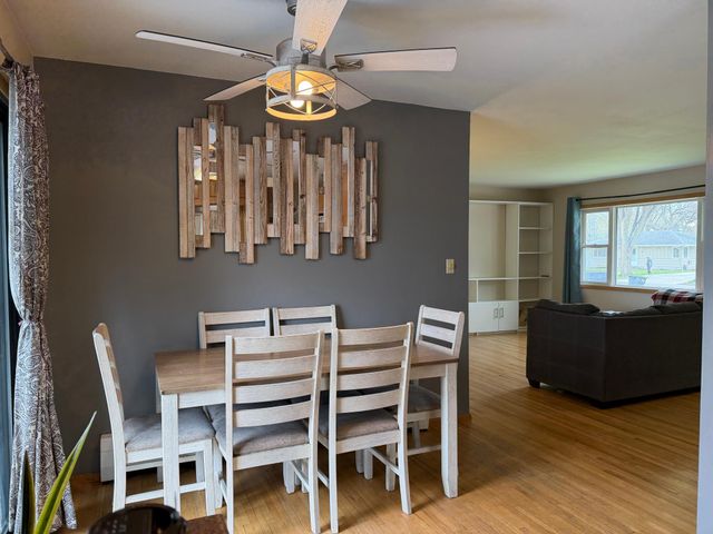 401 25th Avenue N, Fargo, ND 58102
