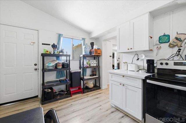 33220 Baldwin Blvd, Lake Elsinore, CA 92530