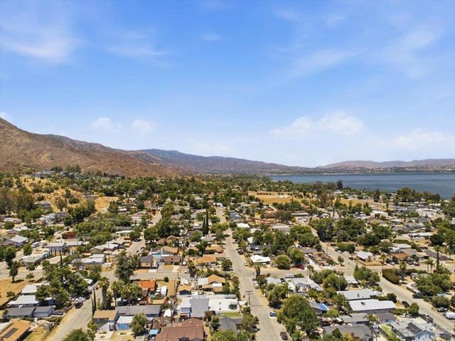 33220 Baldwin Blvd, Lake Elsinore, CA 92530