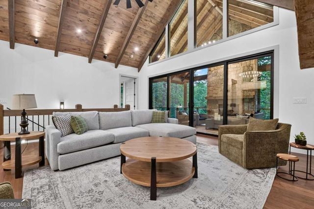 219 Staurolite Mountain Road, Blue Ridge, GA 30513