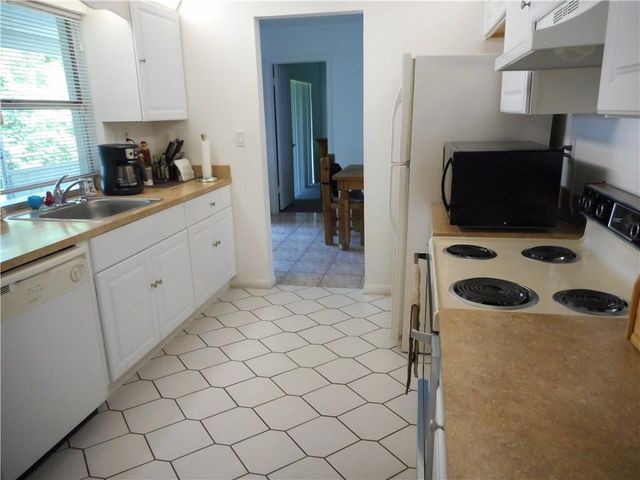 6014 NW 67th Avenue, Tamarac, FL 33321