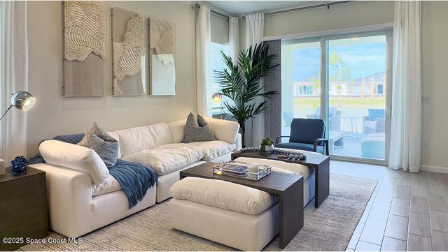 2732 Antarus Drive NW, Palm Bay, FL 32907