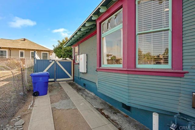 2683 85 C St, San Diego, CA 92102