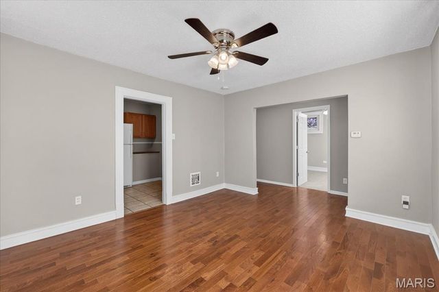 2448 Gothland Avenue, Overland, MO 63114