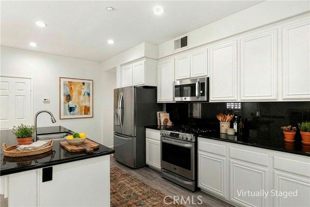 17 Camino Azulejo, San Clemente, CA 92673