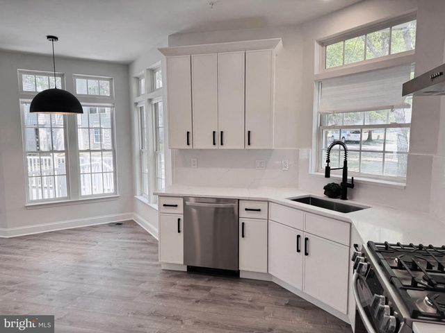 906 WHISTLING DUCK DR, Upper Marlboro, MD 20774