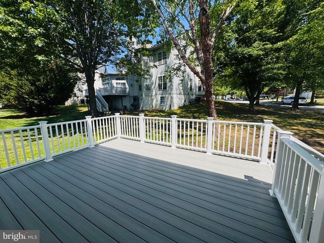 906 WHISTLING DUCK DR, Upper Marlboro, MD 20774