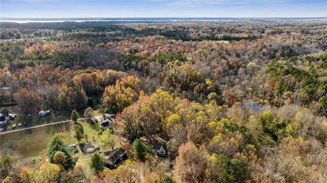 6630 Valley DR, Gloucester, VA 23061