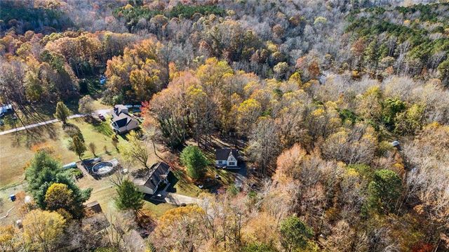 6630 Valley DR, Gloucester, VA 23061