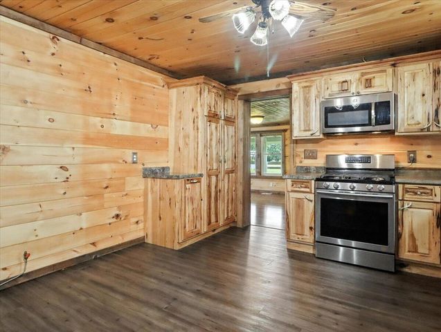 17432 Mo-19, Alton, MO 65606