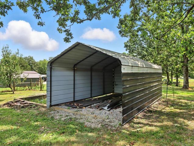 17432 Mo-19, Alton, MO 65606