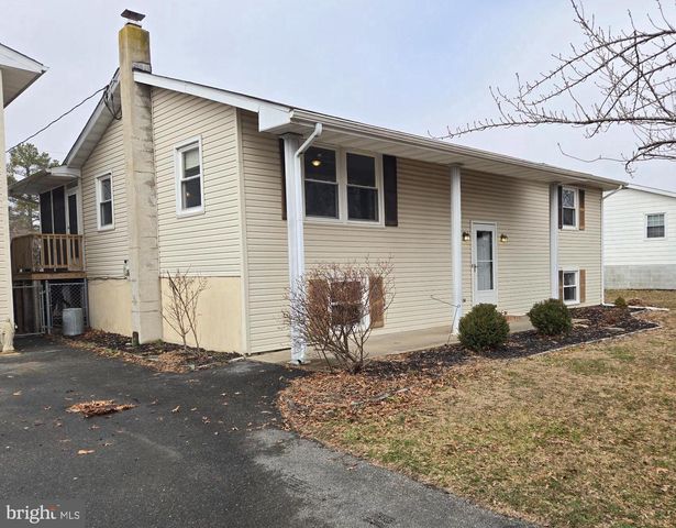 637 HAMMOND DR, Milford, DE 19963