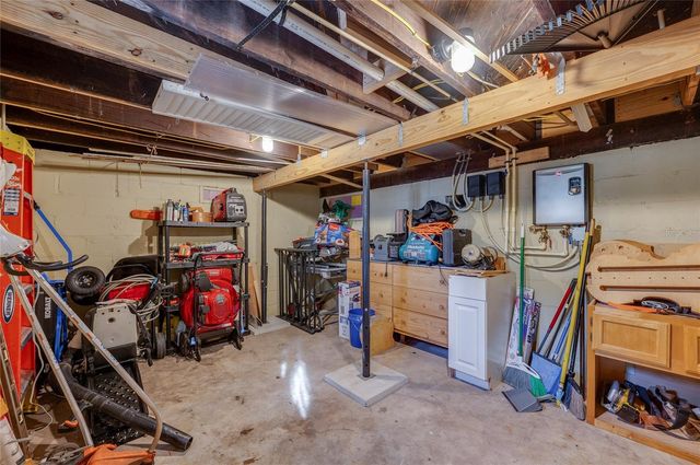 220 RIVERVIEW BOULEVARD, Daytona Beach, FL 32118