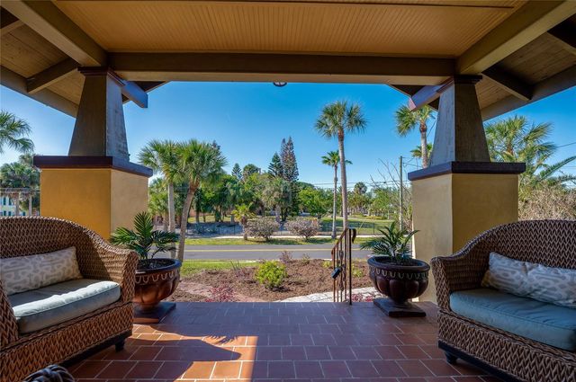 220 RIVERVIEW BOULEVARD, Daytona Beach, FL 32118