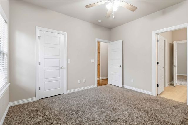 3105 SW Joshua Avenue, Bentonville, AR 72713