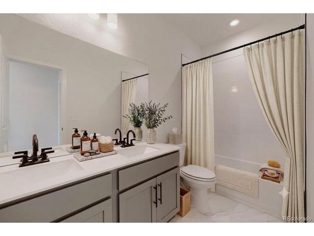 5568 Westin Hills Dr, Elizabeth, CO 80107