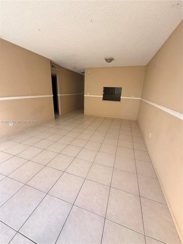 9972 SW 88th St 1125, Miami, FL 33176