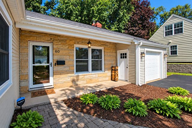 60 E Terra Cotta Avenue, Crystal Lake, IL 60014