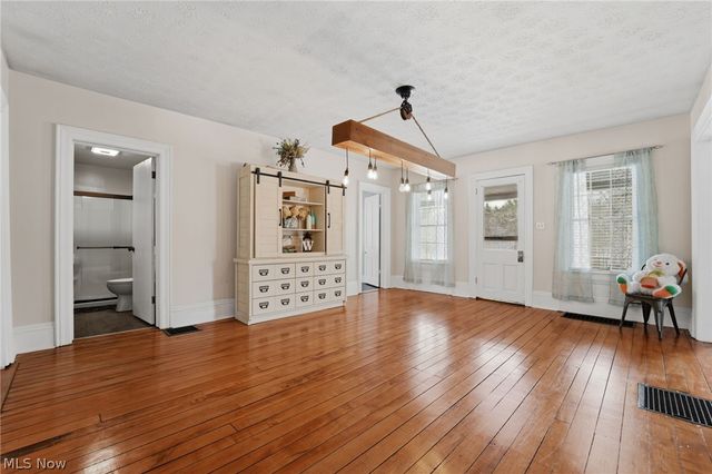 1163 State Route 307 W, Jefferson, OH 44047