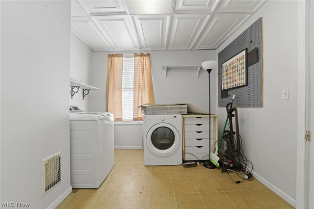 1163 State Route 307 W, Jefferson, OH 44047